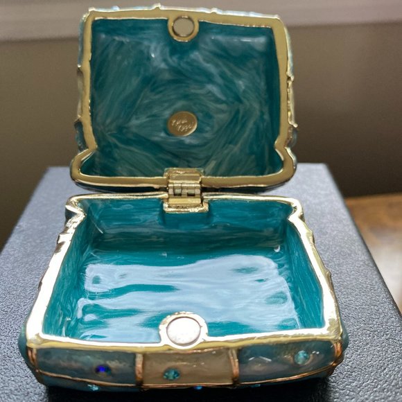 24k Gold Plated Swarovski Crystal Enamel Keepsake - Picture 3 of 4